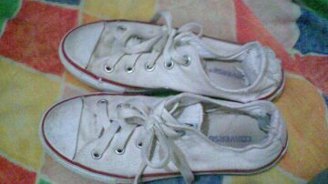 Converse blancas