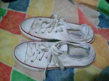 Converse blancas