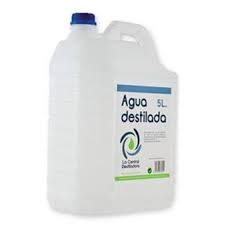 agua destilada