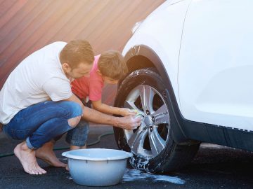 Cómo limpiar las llantas o cauchos de tu carro